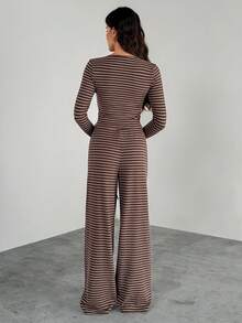 SHEIN Tall Bộ 2 món - Áo hoodie tay raglan màu đen dáng rộng có lớp lót giữ nhiệt và quần nỉ ống rộng màu nâu dành cho nữ. Bộ đồ hai mảnh kẻ sọc màu nâu. - màu nâu - Xem 3