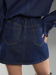 Normani Váy denim mini có túi nắp gập cài nút - Rửa tối - Xem 5