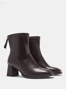CUCCOO CURVES Botas Ankle com Salto Grosso para Mulheres Plus Size e Largura Larga, Outono/Inverno - Castanho - Visão 7