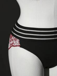 SHEIN Elacene Plus Size Elegant Sexy Contrast Color Lace Patchwork Panty, 1pc - Multicolor - View 3