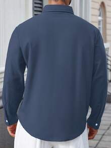 Manfinity Homme 大码男士纯色长袖单排扣休闲/商务衬衫 - 霧霾藍 - 查看 2