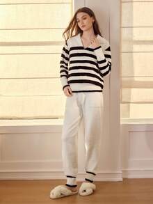 MOTF PREMIUM 黑白条纹毛绒长袖上衣和裤子睡衣套装