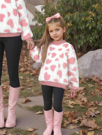 SHEIN Emery Rose Kids Tween Girl Heart Pattern Long Sleeve Fleece Sweatshirt, Heart Print Pullover Sweatshirt, Casual, Sports, Outdoor, Elegant Christmas Winter Long Sleeve Tops Suitable For Everyday, School, Vacation, Party Occasions