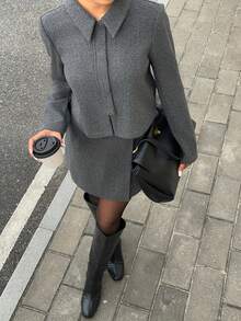 Siren Gaze Conjunto elegante de 2 piezas con blusa de manga larga de cuello y falda midi de dobladillo asimétrico de unicolor para mujer - Gris - Ver 1