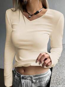 DAZY 女士纯色V领长袖修身休闲抓绒T恤 - 白色 - 查看 2