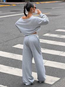 Muchica 女士字母印花宽松斜肩卫衣和运动裤套装 - 灰色 - 查看 2