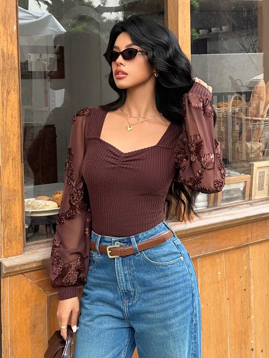 SHEIN Frenchy Brown Striped T-Shirt  Women Casual Jacquard Patchwork Long Sleeve Blouse, Autumn Winter  Brown,Long Sleeve Top Casual Basics Going Out New Year Women's Top T-Shirt Winter Casual Spring - Brown - View 1