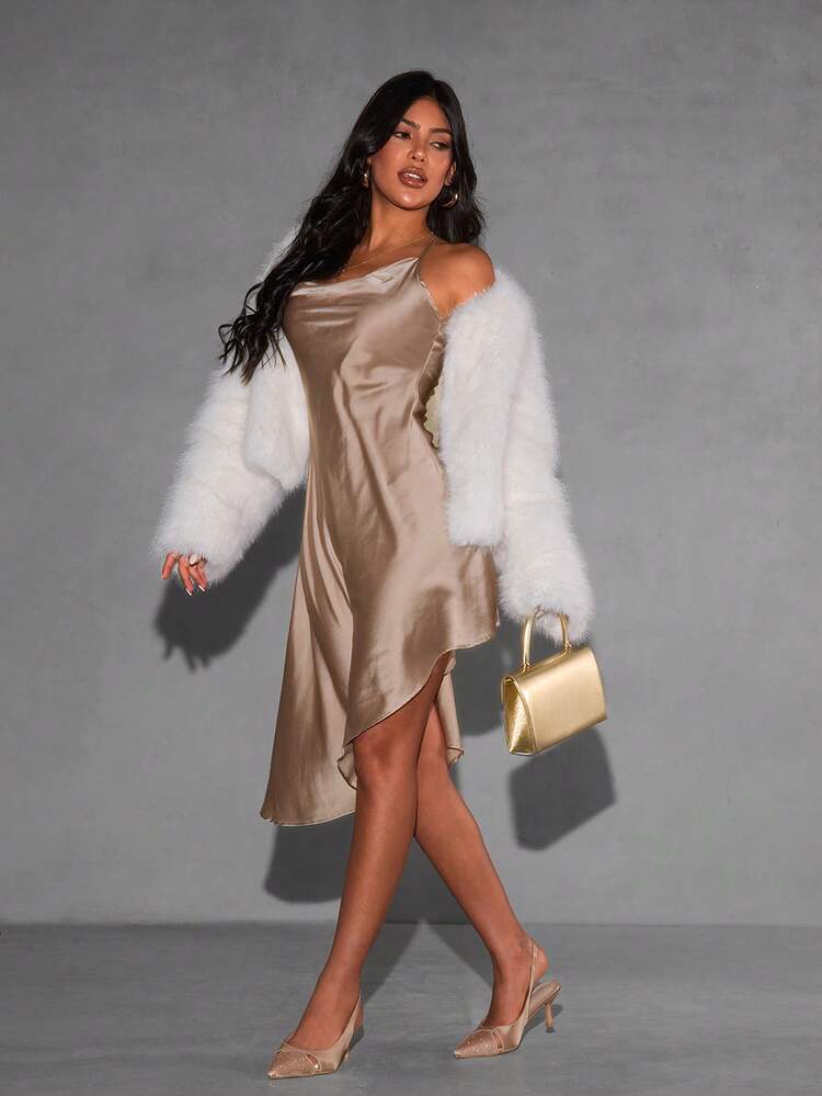 CUCCOO SZL Décolleté con punta affusolata, impreziosite da strass, tacco a spillo, colore albicocca, sexy ed eleganti per le donne