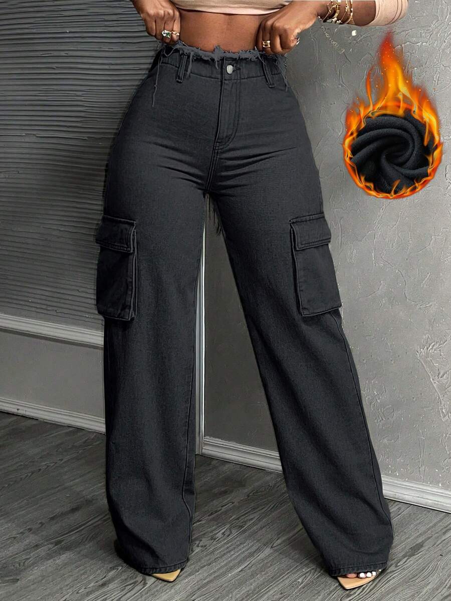 Slaydiva Women's Loose Fit Cargo Pocket Flared Jeans With Fuzzy Hem, Casual & Comfortable - Black - View 1