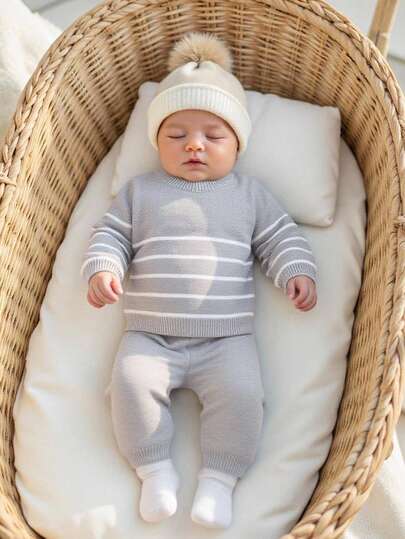 SHEIN 2pcs/Set Baby Boys Striped Knit Sweater & Solid Color Pants Co-Ord Set, Comfortable Casual Outfit Suitable For Autumn/Winter, Everyday Wear, Outings, School