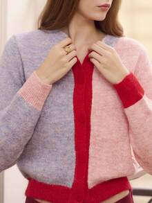 lacRébo 修身撞色短款针织开衫，圆领设计，饰以仿珍珠纽扣，时尚冬季针织衫，适合冬季女性新年外出穿着 - 彩色 - 查看 3