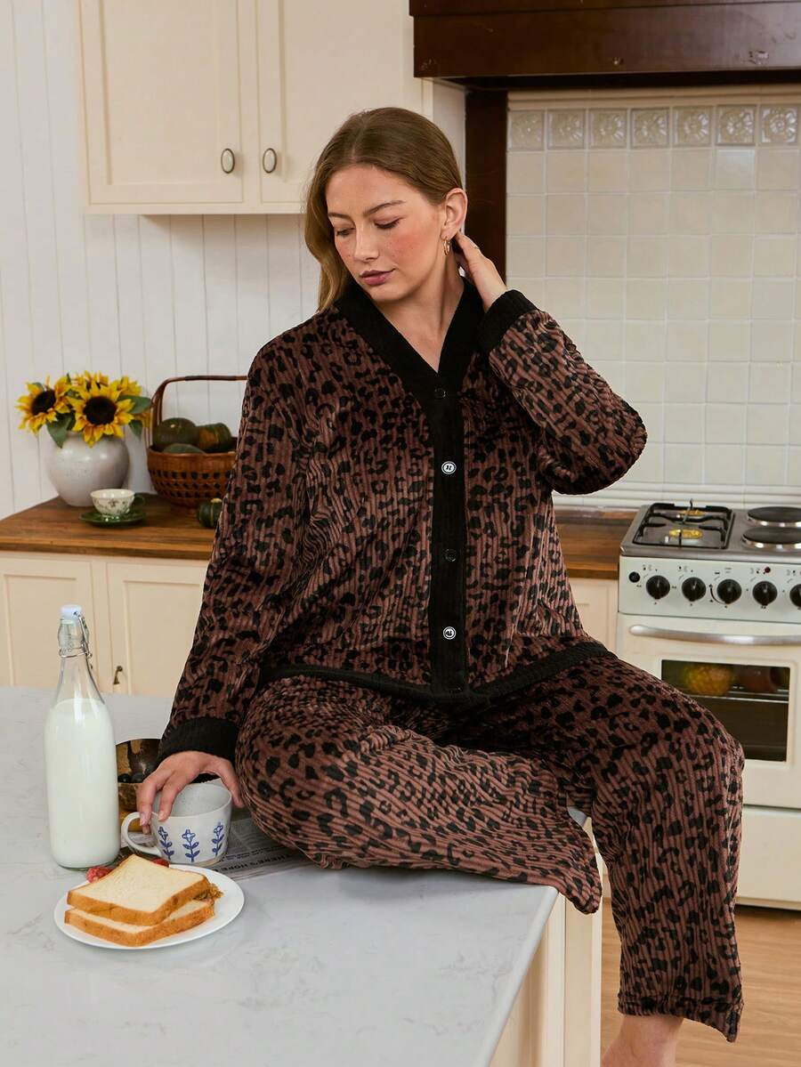 Doze Lane Women's Autumn/Winter Cozy Leopard Print Contrast Color Top & Pants Fluffy Pajama Set, Plus Size Leopard Print Pajama Set Brown Pj Set - Multicolor - View 1