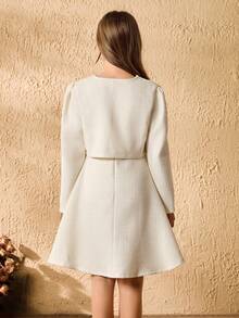 少女优雅时尚圆领长袖短款外套，饰有3D立体花卉图案，搭配圆领无袖高腰纯色短款连衣裙，女童冬季粗花呢套装，圣诞节服装 - 杏色 - 查看 2