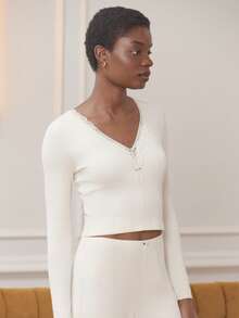 lacRébo White Cozy Ribbed Pajama Set With Lace-Trimmed Neckline And Delicate Flower Details - Soft And Feminine Sleepwear White Soft Sleepwear - Beige - View 5