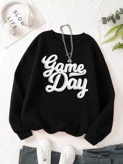 Easithlete Sweat-shirt-shirt décontracté à col rond avec doublure chaude pour femmes, avec un graphique "Game Day" imprimé en 3D, parfait pour la saison automne/hiver. Tenue idéale pour la remise des diplômes, la rentrée scolaire et le vestiaire automne/hiver des femmes, notamment pour les enseignantes.