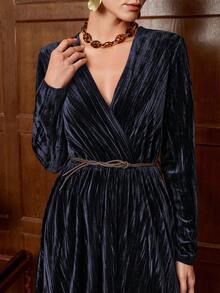 Aalyst 女士优雅高端正式办公通勤休闲婚礼宾客连衣裙，纯色丝绒面料，V领，松紧腰，喇叭下摆，皮带装饰，长袖，及地长裙 - 藏蓝色 - 查看 3