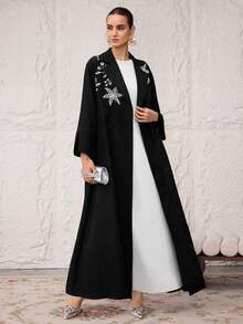 Al Najma Abaya abierta bordada de estilo casual y modesto para mujeres, vestido árabe para mujeres, abayas musulmanas de lujo para mujeres en invierno - Negro - Ver 3