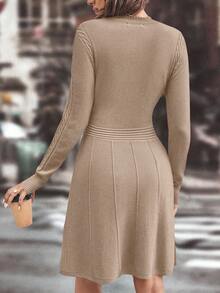 Ellegaria. 女士休闲针织长袖圆领毛衣连衣裙，秋冬季 - 卡其色 - 查看 2