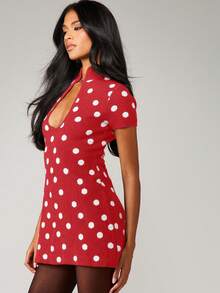 MISSGUIDED 波点迷你针织连衣裙，高领镂空设计，修身短袖，秋冬款，罗纹下摆 - 酒紅色 - 查看 5