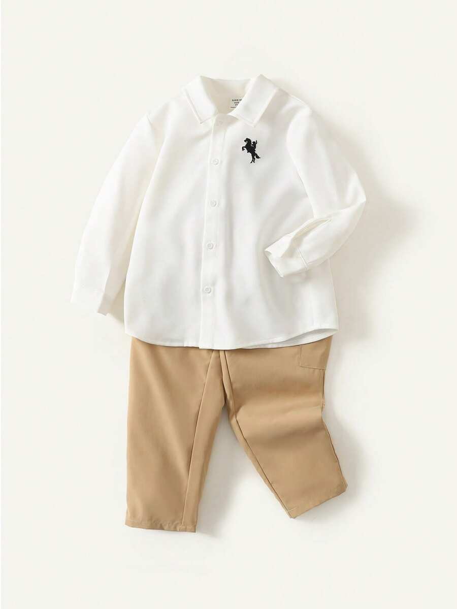 Maija Kids Conjunto informal de camisa de manga larga con cuello y pantalones con patrón bordado para niño - Camel - Ver 1