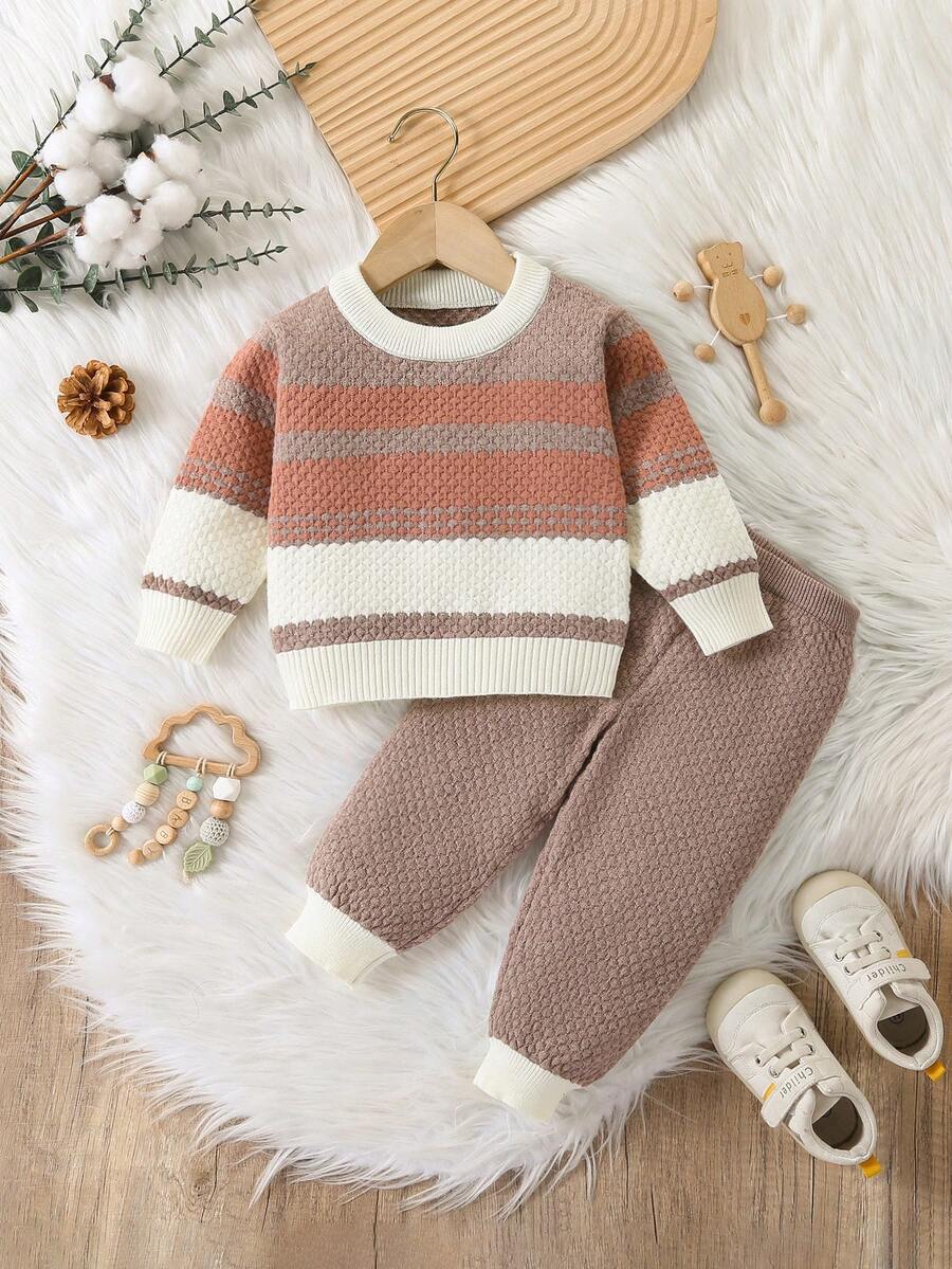 SHEIN Vintaside Kids 男婴条纹针织毛衣裤套装,舒适时尚,适合休闲穿着,居家、日常外出和旅行,秋冬季皆宜。 - 彩色 - 查看 1