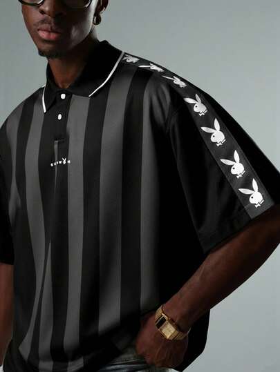 PLAYBOY X SUMWON Camisa polo de corte ajustado con colaboración, detalles de cinta con logo de conejo y manga corta con cuello