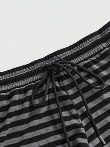 ROMWE Avant Women's Retro Y2K Baddie Slogan Skull Print Striped Cropped Tube Top And Super Low-Rise Mini Shorts 2 Pieces Set - Multicolor - View 6