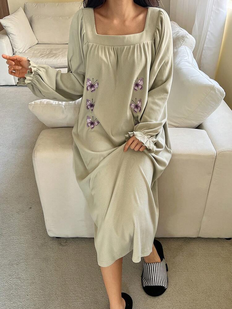 Romantic Butterfly Pattern Pleated Design Loose Long Women Nightgown, Autumn/Winter, Moo Moo Night Dress