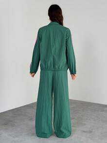 SHEIN Tall 女士两件套梭织撞色条纹外套和裤子运动套装 女士休闲运动服两件套 - 綠色 - 查看 2