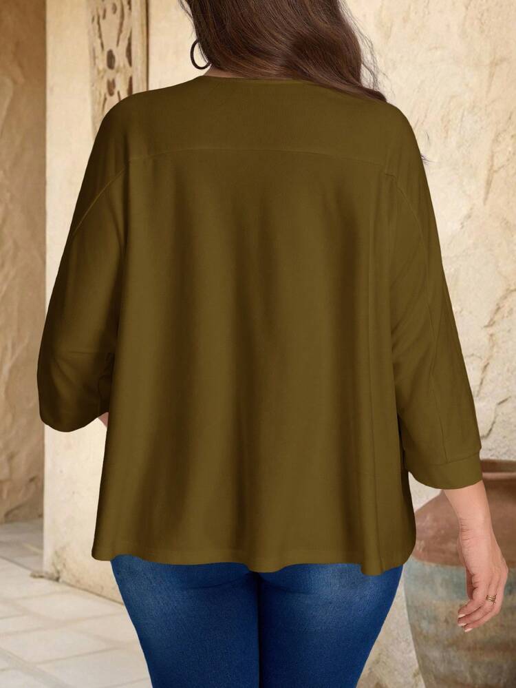 Plus Size Women Winter Loose Fit 3/4 Sleeve Solid Color Army Green T-Shirt Top, Autumn/Winter, Fall For Women, Going Out, 2026 New ,Simple And Fashionable For Everyday Wear, Early Spring , Plus Size Oversized T Shirt, Vacations Women ,Holidays For Women,Spring Women, Valentine's Day ,Valentines For Women