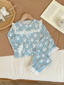 SHEIN Babygirl Cute Cartoon Pattern Ruffle Trim Long Sleeve Loungewear Set - Green - View 1