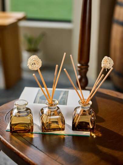 Cirelle 1PC 50ml Reed Diffuser Essential Oil, No Flame,For Bedroom Bathroom Home Decoration, Air Freshener With Random Alphabet Design(Including 5 Diffuser Vines And 1 Vine Ball),Aromatherapy,House Freshener,Diffuser,Gift,Home Decor Gifts Birthday Graduation