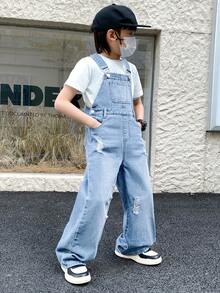 SHEIN 青少年男孩时尚休闲蓝色牛仔背带裤，适合儿童夏季穿着