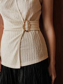 Uhlyne Uhlyne Women's Minimalist Metal Buckle Asymmetric Hem Fashion Tank Top - White - View 9