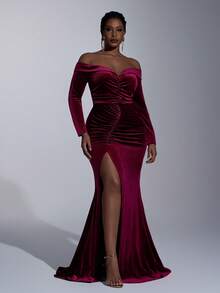 Aureia فستان أنيق فاخر من الفلفت الكوري باللون البرغندي، كتف مكشوف، أكمام طويلة، مطوي من الجانب، شق عالي، ذيل سمكة مع ذيل، مناسب لحفلات المساء، حفلات العزاب، المواعدة، الحفلات الراقصة، الزفاف، والمناسبات الرسمية