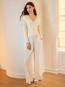 MOTF PREMIUM CONTRAST GUIPURE LACE LONG SLEEVE T-SHIRT - Apricot - View 5