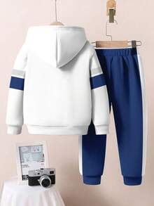 SHEIN Bộ 2 áo nỉ thể thao rộng rãi cho bé trai, phong cách cổ điển thời trang, phong cách đại học, họa tiết khối màu, họa tiết không gian, phong cách đường phố, áo hoodie dài tay thoải mái, phù hợp cho mùa thu/đông - Nhiều màu - Xem 3