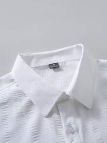 Manfinity Mode Áo sơ mi nam dài tay thời trang thường ngày, áo sơ mi nam cổ đứng màu trơn cài nút, áo sơ mi nam công sở, áo sơ mi nam màu trơn. Thích hợp cho mặc hàng ngày, đi làm, đi chơi, dự tiệc, có thể phối với quần tây hoặc vest để dự tiệc, đám cưới, tuần trăng mật. Có thể làm quà tặng cho con trai, chồng, bạn trai, cha, cho mùa thu, phong cách thường ngày trưởng thành, bữa tối, mùa hè, phong cách châu Âu, áo sơ mi dài tay và quần short nam. - trắng - Xem 7