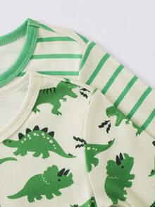 Cozy Pixies 2 pezzi/Set Pigiama invernale per ragazzo con motivo a cartone animato di orso e dinosauro, maglia a maniche lunghe e pantaloni, morbido e confortevole. Set di abbigliamento casual da casa con motivo a righe di orso, comodo e aderente. Pigiama per bambini con motivo a orso, adatto per tutte le stagioni. Abbigliamento da casa per ragazzi a righe, comodo e casual. Foderato termicamente, adatto per l'inverno. - Verde - Visualizzare 4