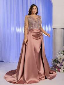 SHEIN Belle 大码优雅撞色网纱贴花长袖V领奢华亮片拼接缎面高腰鱼尾拼接夸张连衣裙，适合晚宴、单身派对、约会、度假、舞会、婚礼、正式场合（加厚款）、婚纱、情人节等场合。 - 藕粉色 - 查看 4