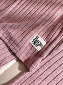 Elladie kids Komplet 2 sztuk dla nastolatek: różowy top z krótkim rękawem i spodnie dzwony z teksturowanej tkaniny - Różowy - Zobacz 3