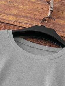 SHEIN Plus Size Cross Print Round Neck T-Shirt Graphic Tees Women Tops - Grey - View 3