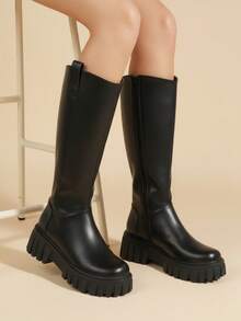 Bota alta femenina con suela gruesa antideslizante, punta redonda, cierre lateral, estilo minimalista urbano para diario - Negro brillante - Ver 3