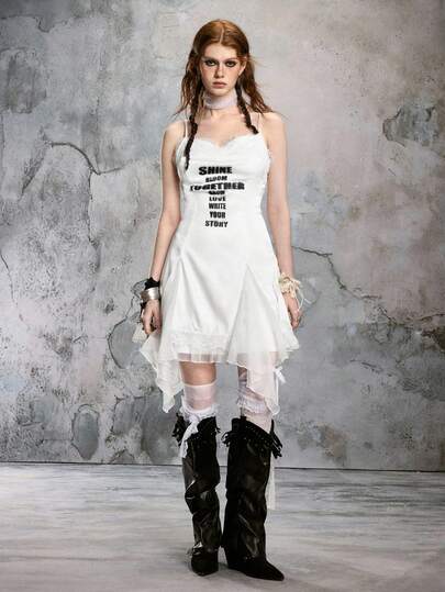 Grunge Punk Vestido mini de satén con estampado romántico de cruz y letras