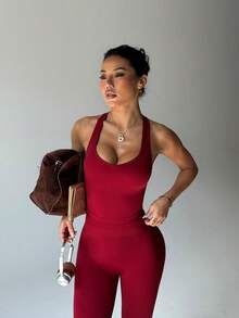 Dewbera Ensemble de sport sans couture bordeaux pour femmes, débardeur à dos nageur et leggings de yoga - Rouge foncé - Voir 3