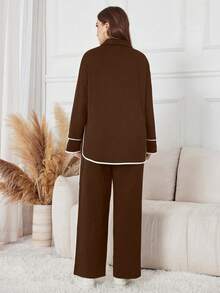 Modelyn Women's Black Stand Collar Half Zip Hoodie With Letter Patch, Loose Casual 2 Pieces Set, Suitable For Autumn/Winter - Brown - View 2