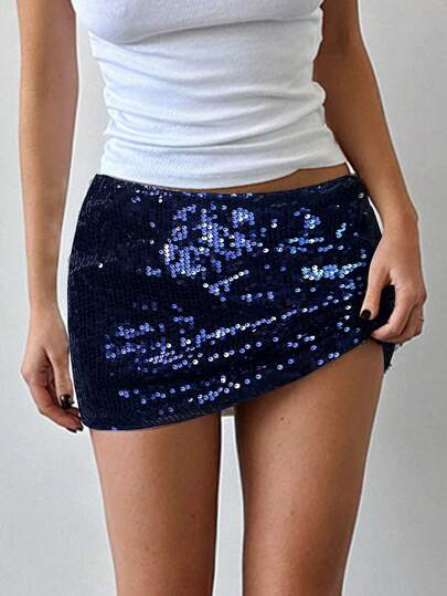 Aloruh Women's Halloween & Christmas Low Waist Sequin Super Short Skirt, Suitable For Party, Ball, Back To School Season