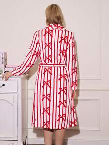 SweetSlumber 可爱条纹蝴蝶结印花蓬松长袖女士系带睡袍，秋冬季，舒适保暖 - 彩色 - 查看 2