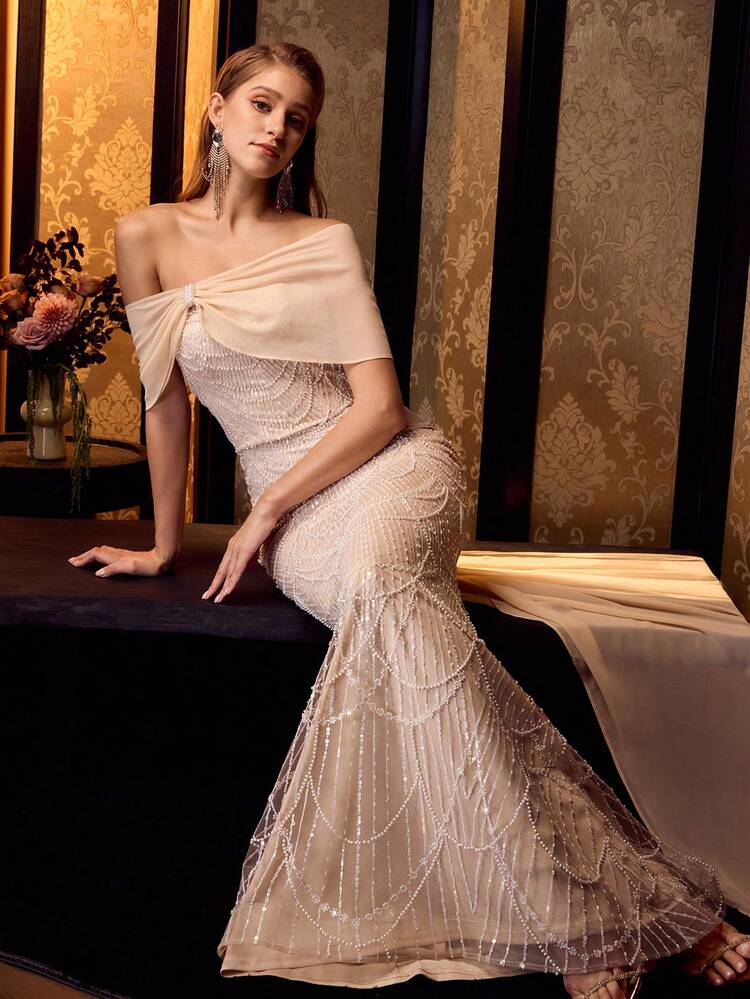 MOTF Soiréza WOMEN'S ELEGANT OFF-THE-SHOULDER SPARKLY BEADED FLOOR-LENGTH PARTY GOWN – ULTRA-LONG TRAIN MERMAID DRESS WITH FAUX PEARL EMBELLISHMENTS, FITTED SILHOUETTE FOR FORMAL EVENTS, GALAS & WEDDINGS, PAIR WITH STATEMENT JEWELRY & HEELS