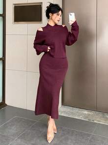 DAZY Ensemble 2 pièces élégant pour femmes composé d'un pull à manches longues de couleur unie et d'une robe moulante en tricot avec col montant sans manches et ourlet sirène